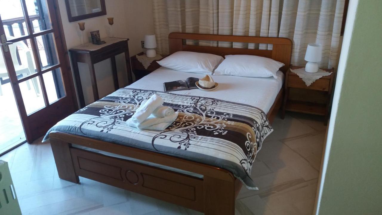 Hotel Alkmini Áyios Dhimítrios Esterno foto